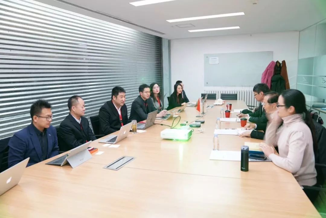 陈清泰一行调研.jpg